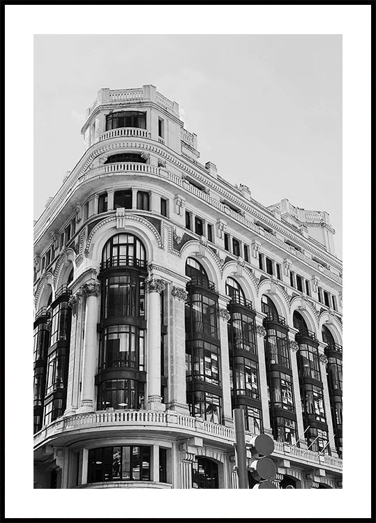 Poster in bianco e nero dell'architettura della Gran Vía Madrid