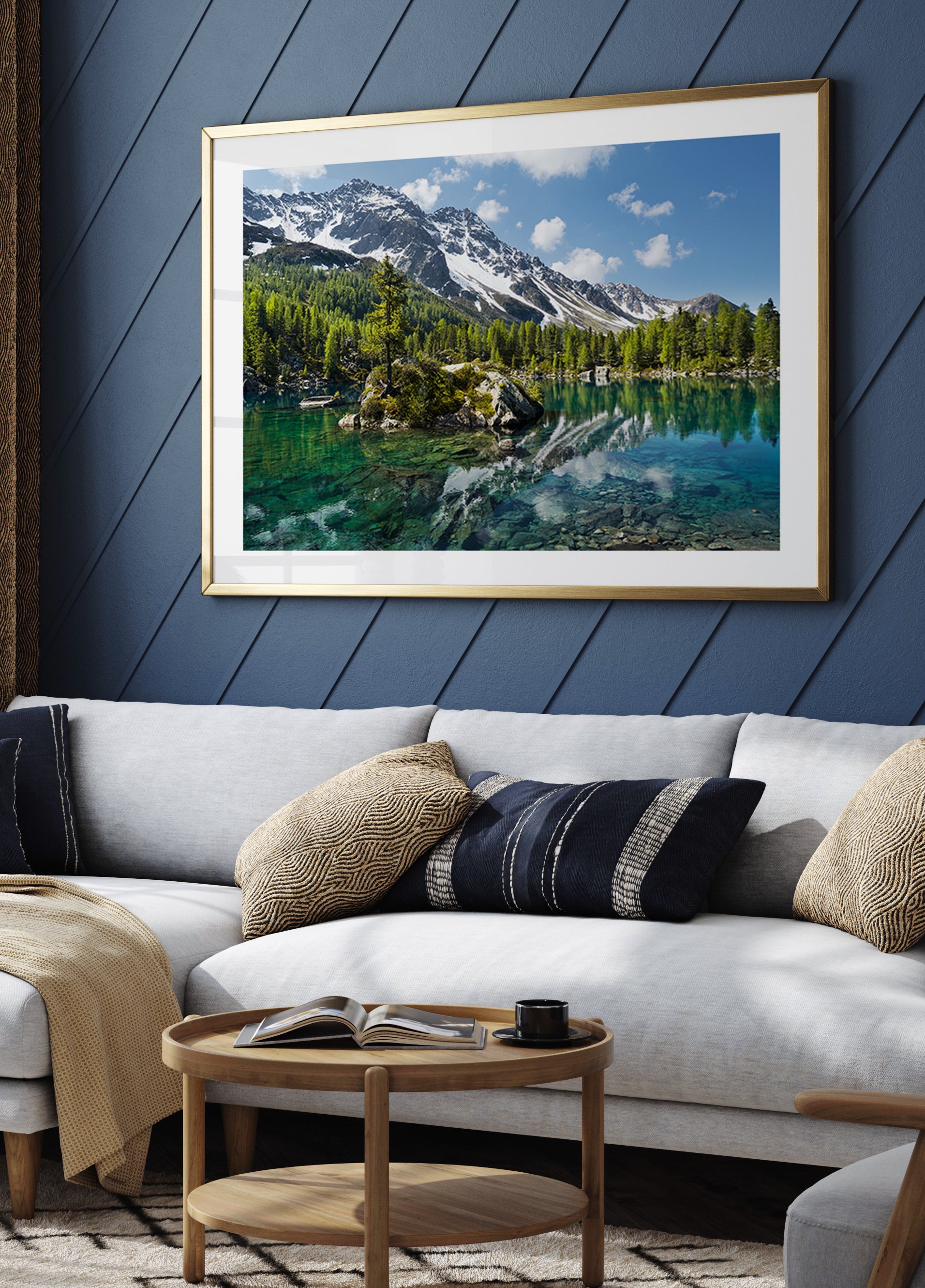 Poster del lago di montagna verde