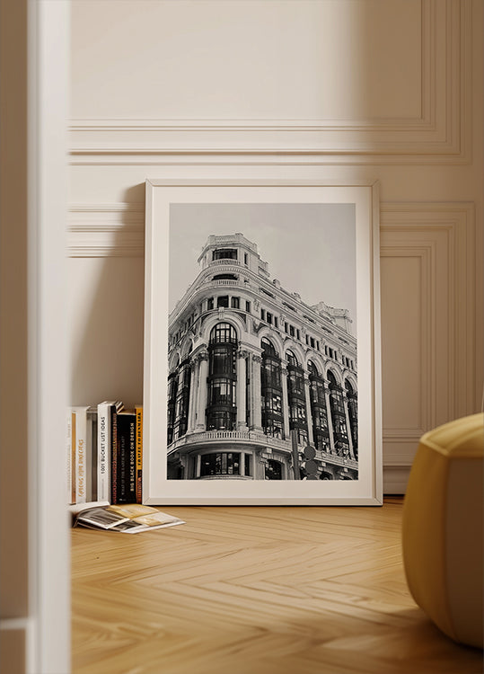 Poster in bianco e nero dell'architettura della Gran Vía Madrid