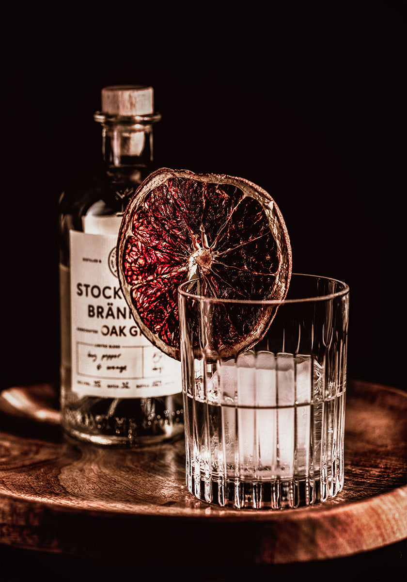 Il poster del gin sorseggiando