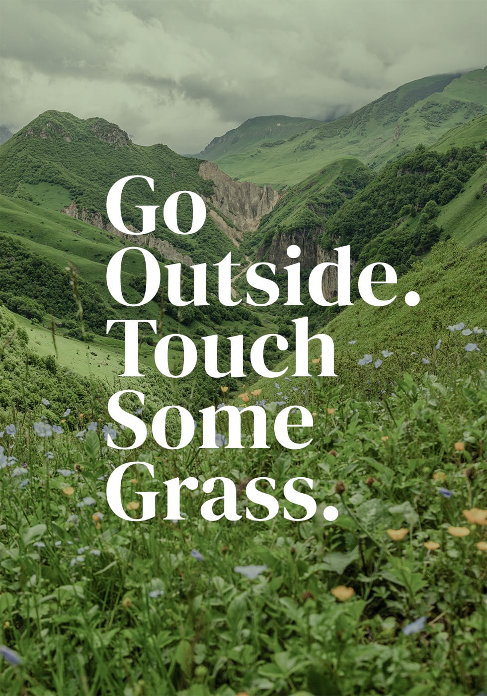 Go Outside Touch Some Grass Plakat - Posterbox.dk