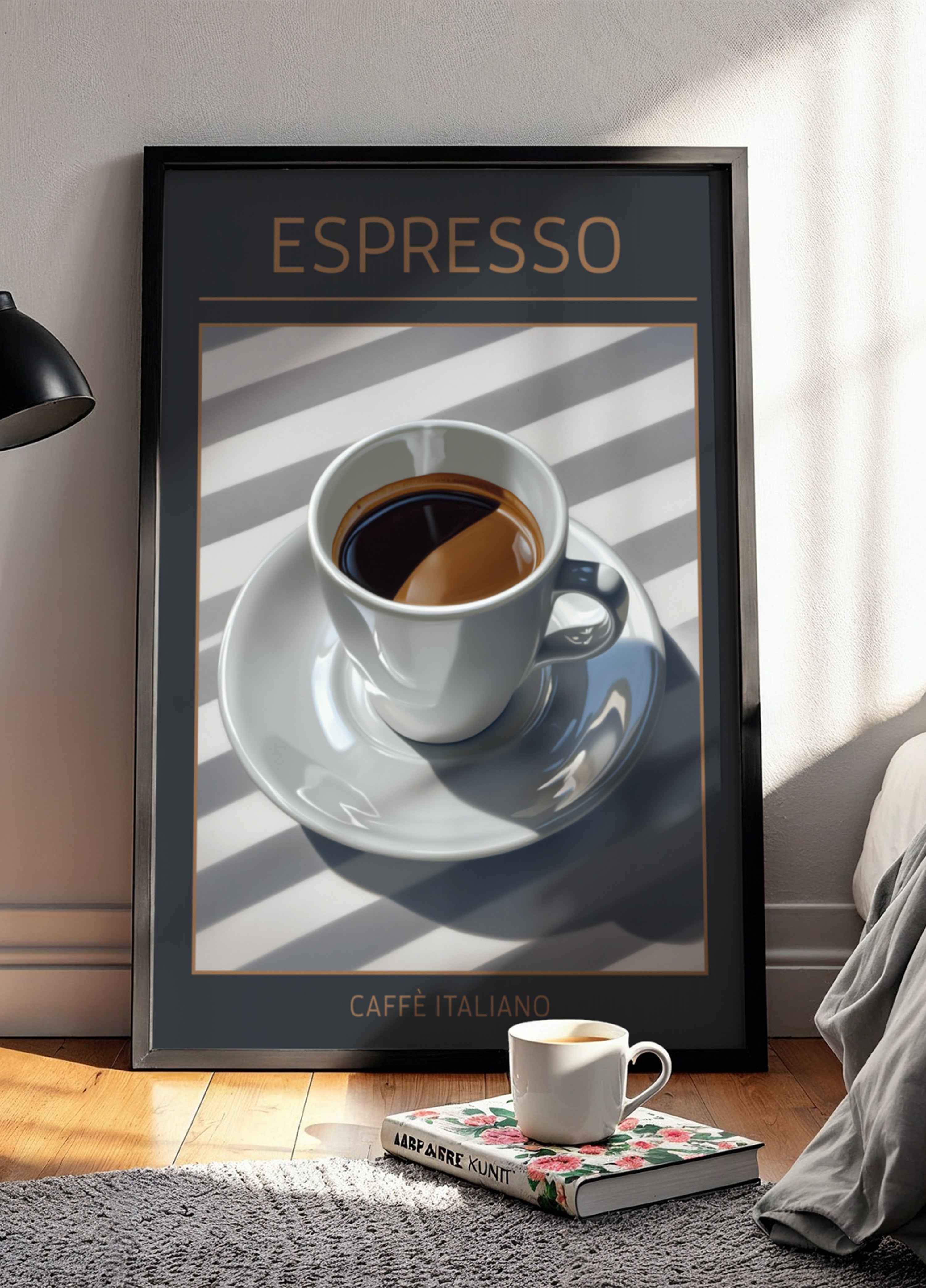 Luce del mattino dell'espresso