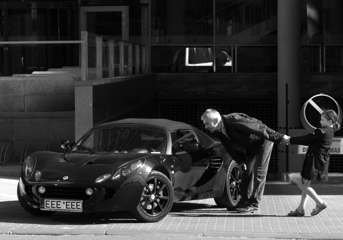 Distrazione per auto sportive