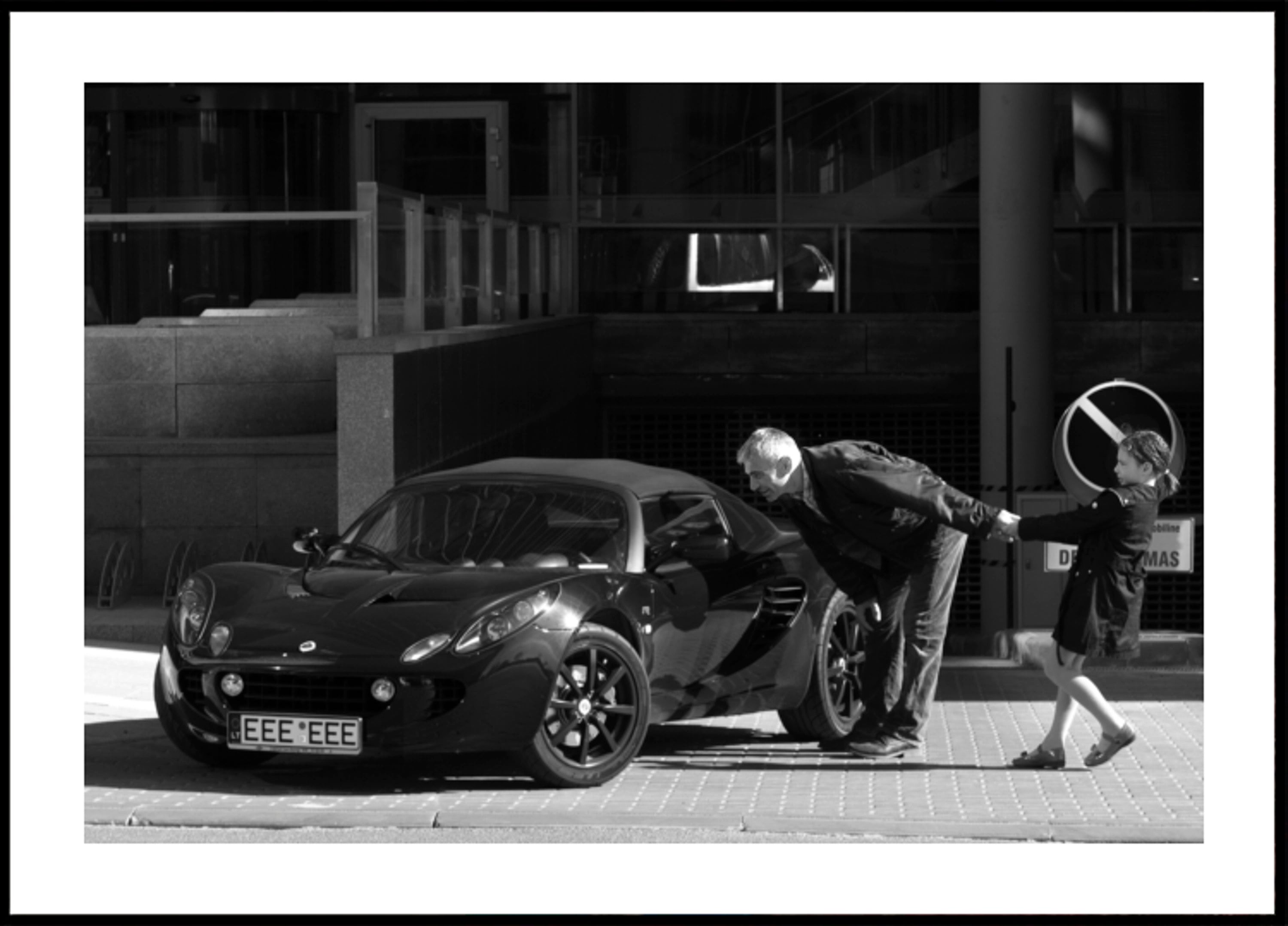Distrazione per auto sportive