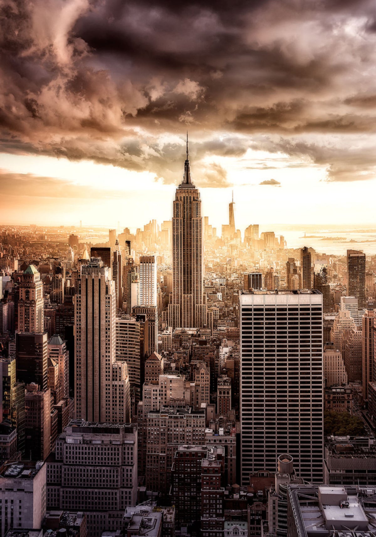 Drammatico skyline di New York City