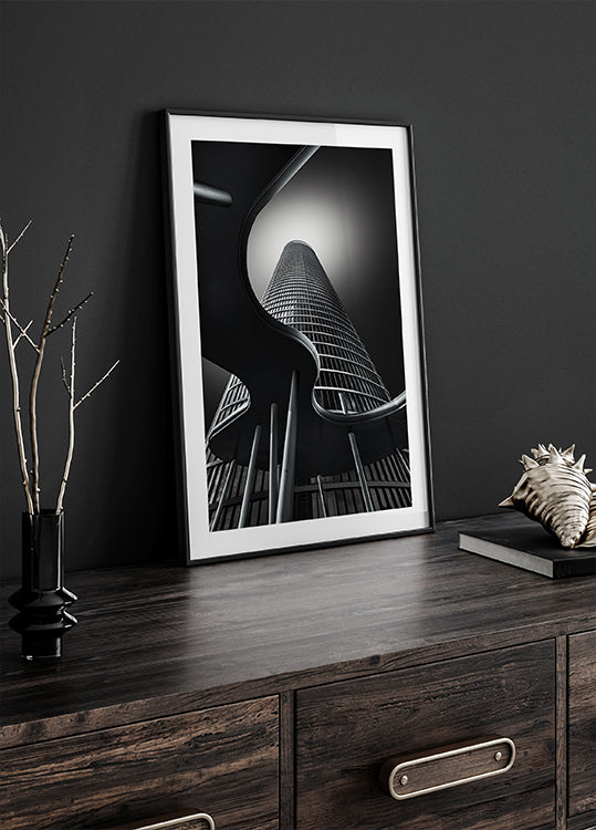 Onde, colonne e poster della torre