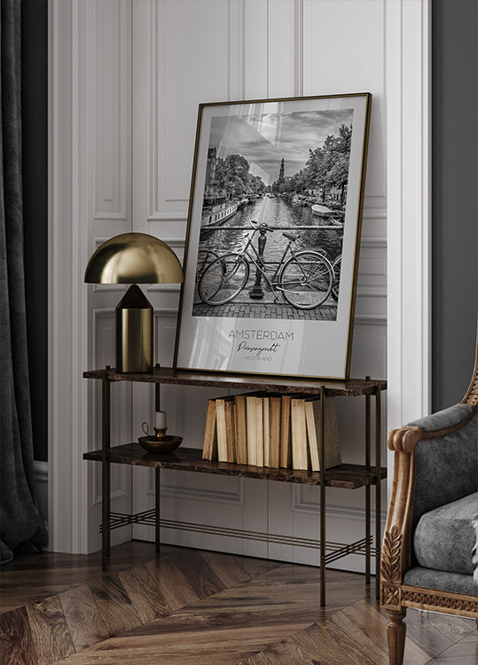 In primo piano: il poster di AMSTERDAM Prinsengracht