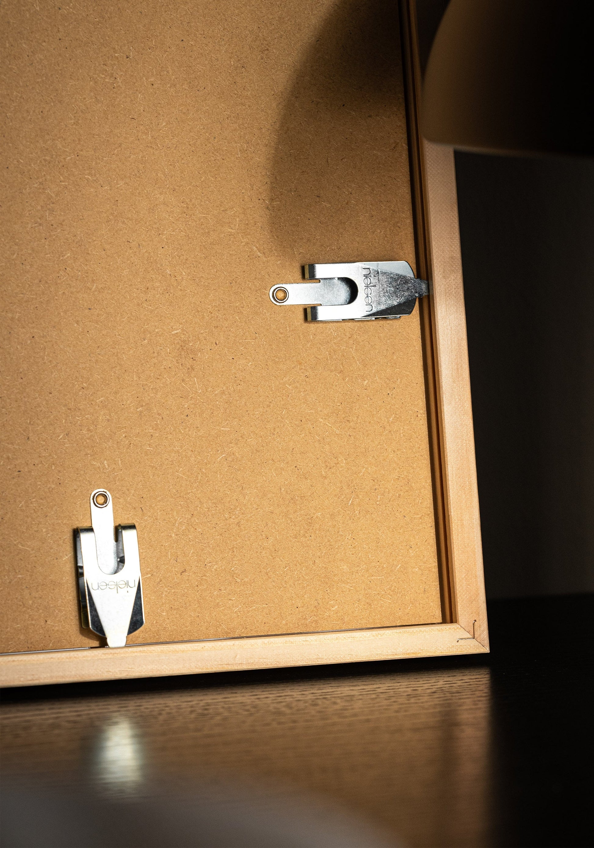 Premium Wood frame Nielsen White - Posterbox