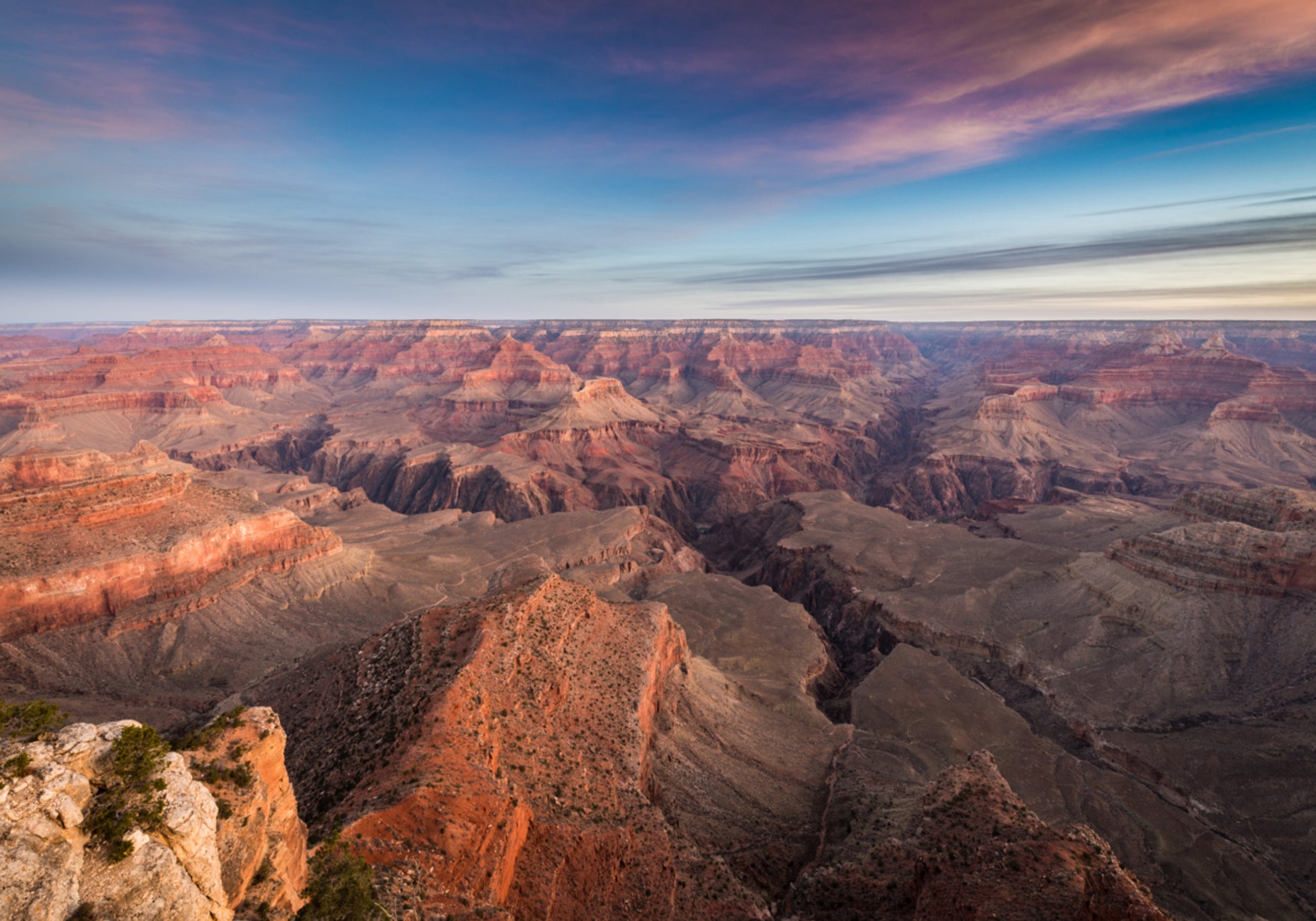 Vista dell'alba sul Grand Canyon