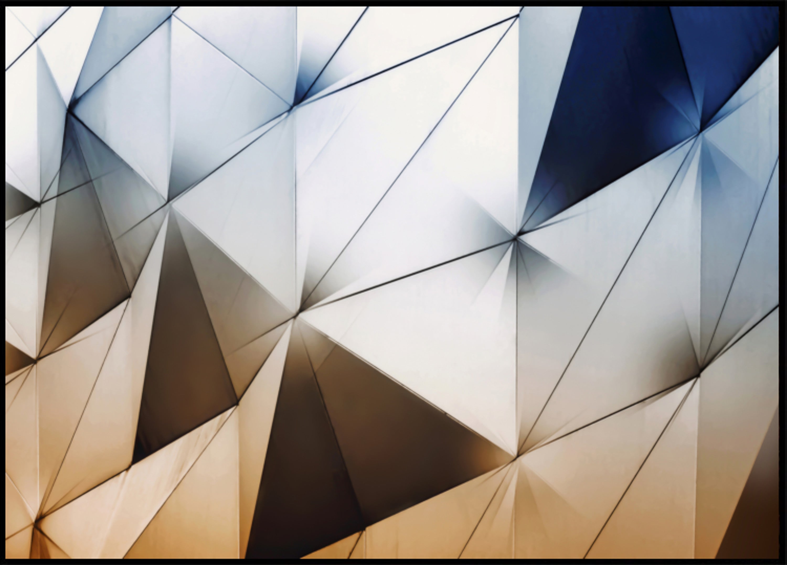 Facciata triangolare dinamica