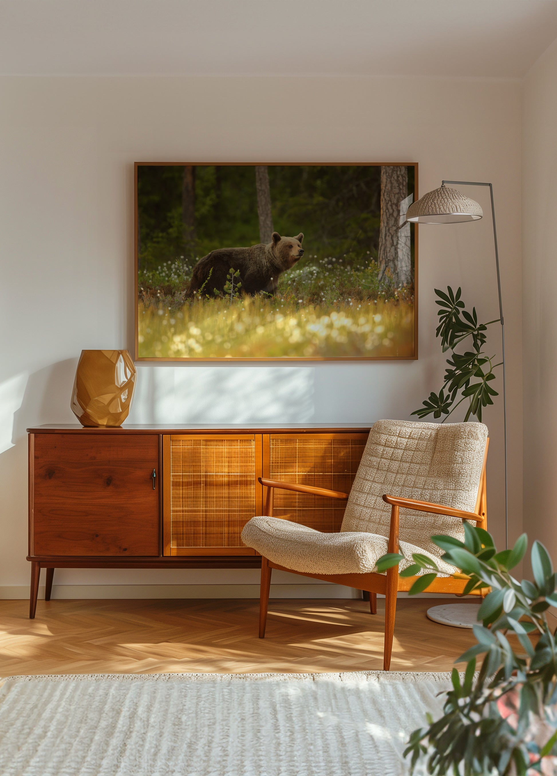 Orso bruno nella foresta