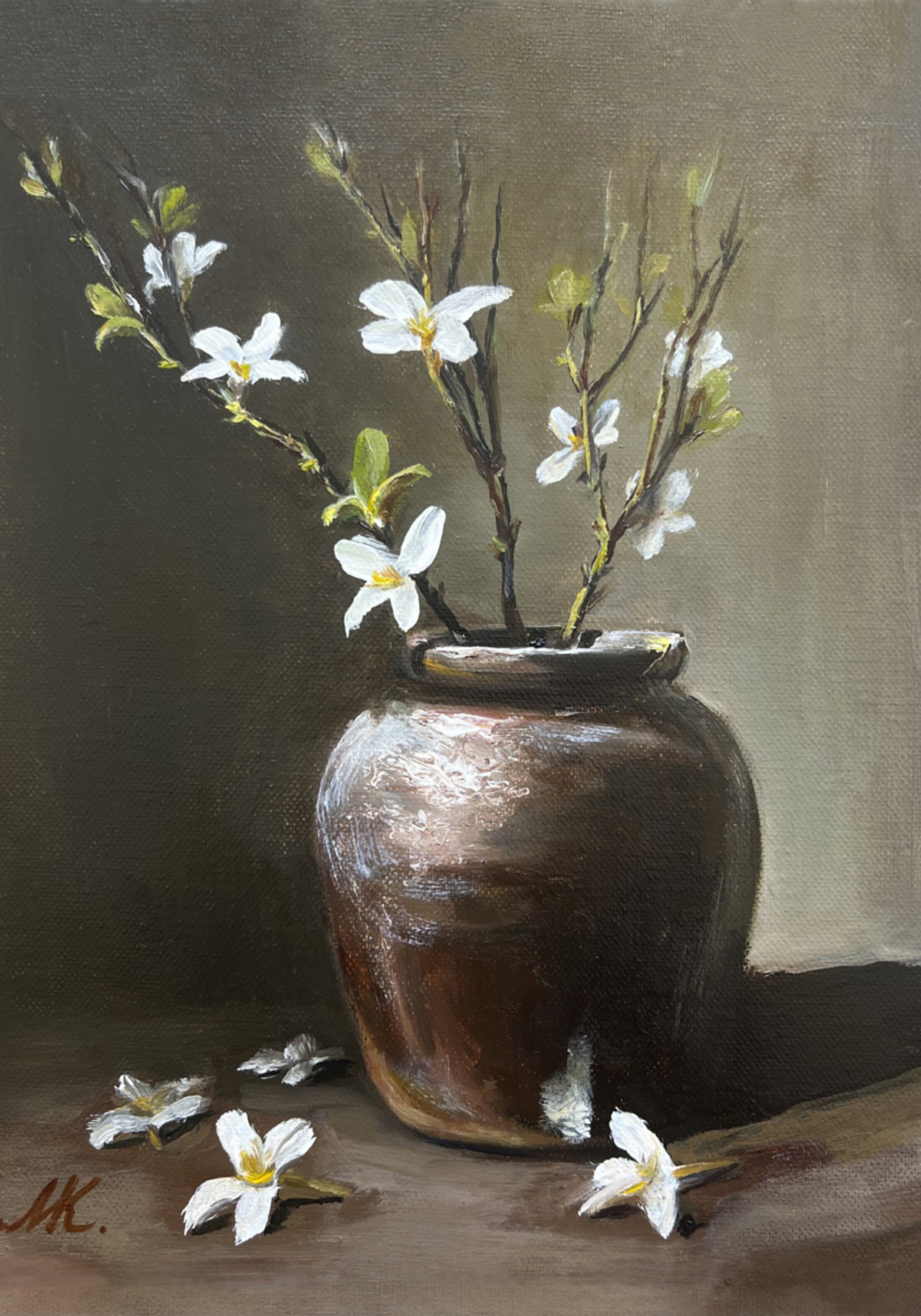 Vaso Rustico Di Fiori Bianchi