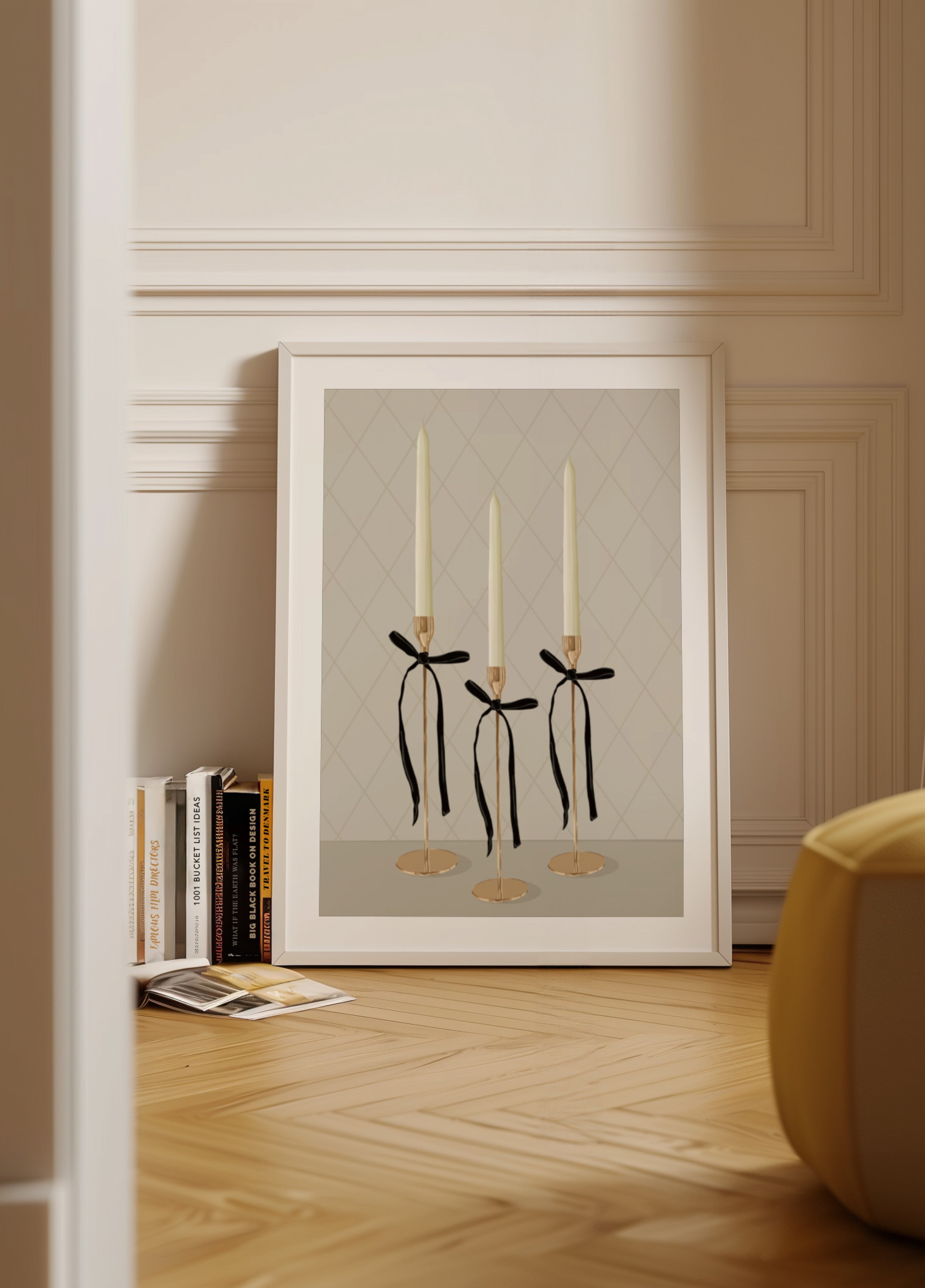 Eleganti candele coniche dorate